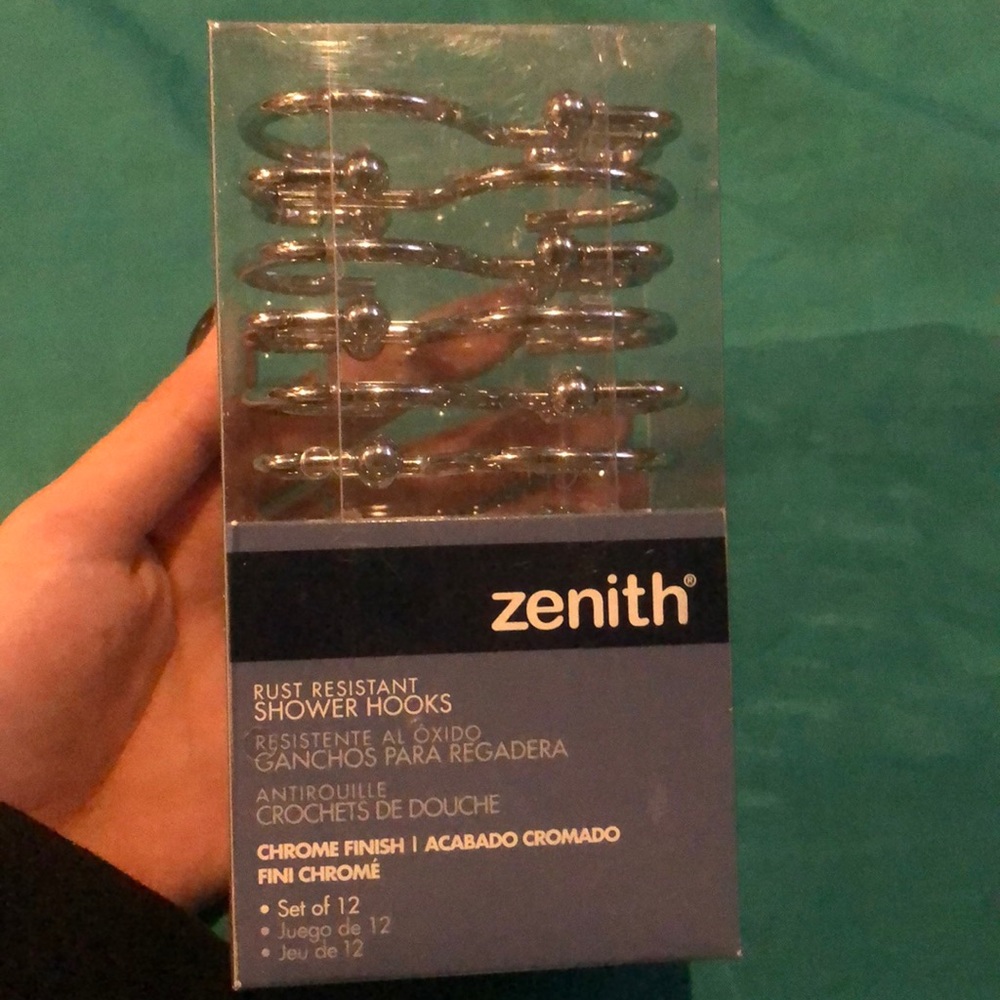 Rust resistant shower hooks - Picture 2 of 2